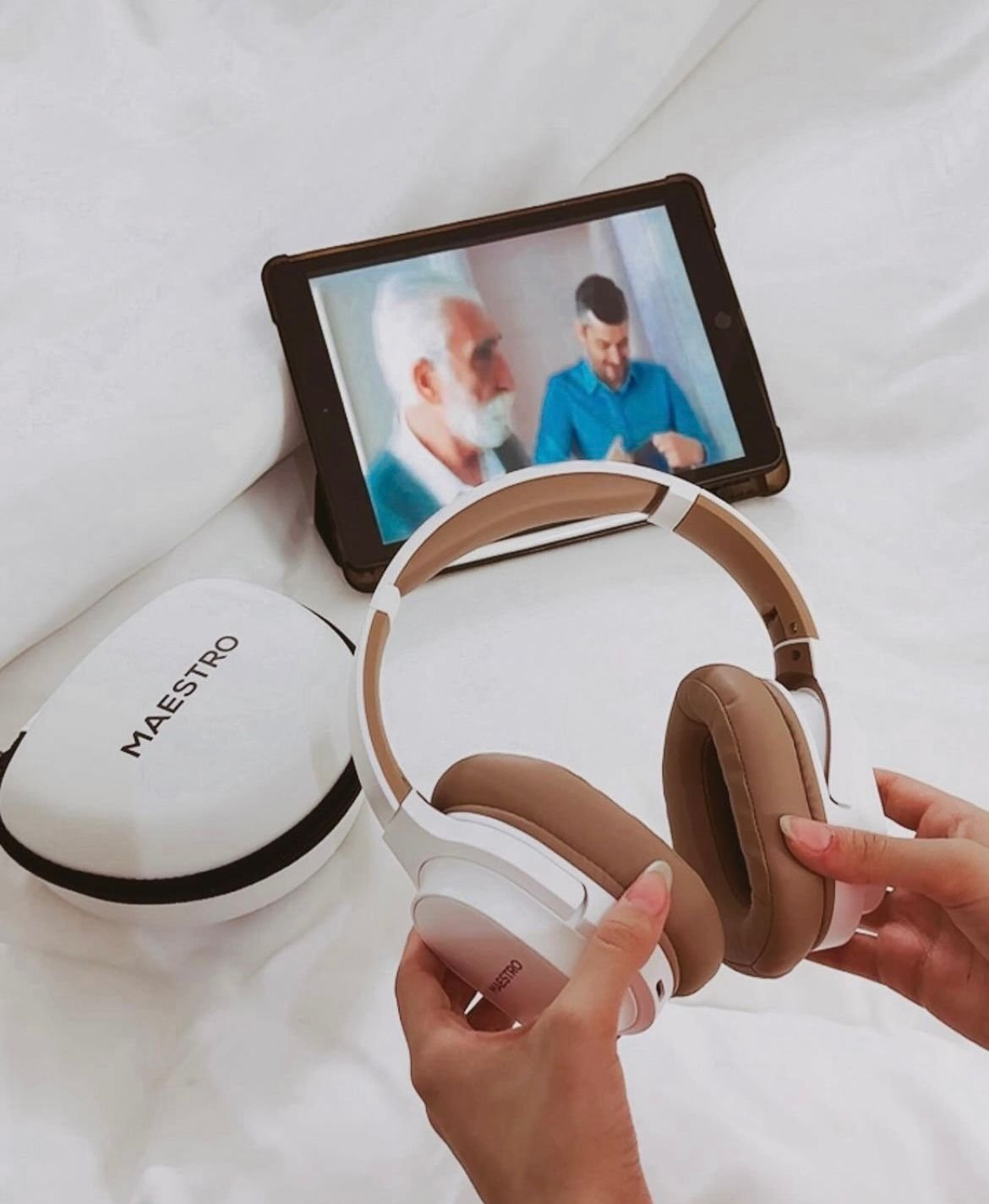 Maestro Native Headset